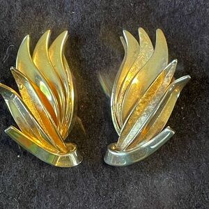 Golden Wing Clip On Earring